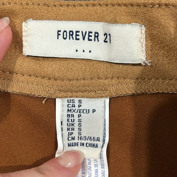 Forever 21 Skirt Size S Camel Button Down - Picture 3 of 3